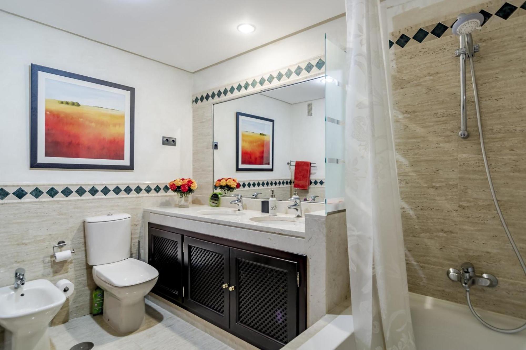 Selecta Penthouse Jazmin Apartment Ojen Ngoại thất bức ảnh