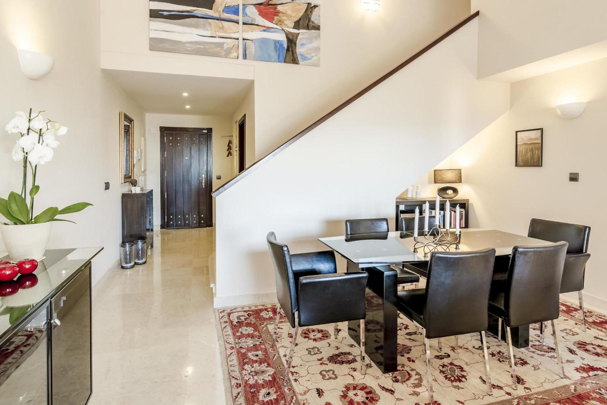 Selecta Penthouse Jazmin Apartment Ojen Ngoại thất bức ảnh