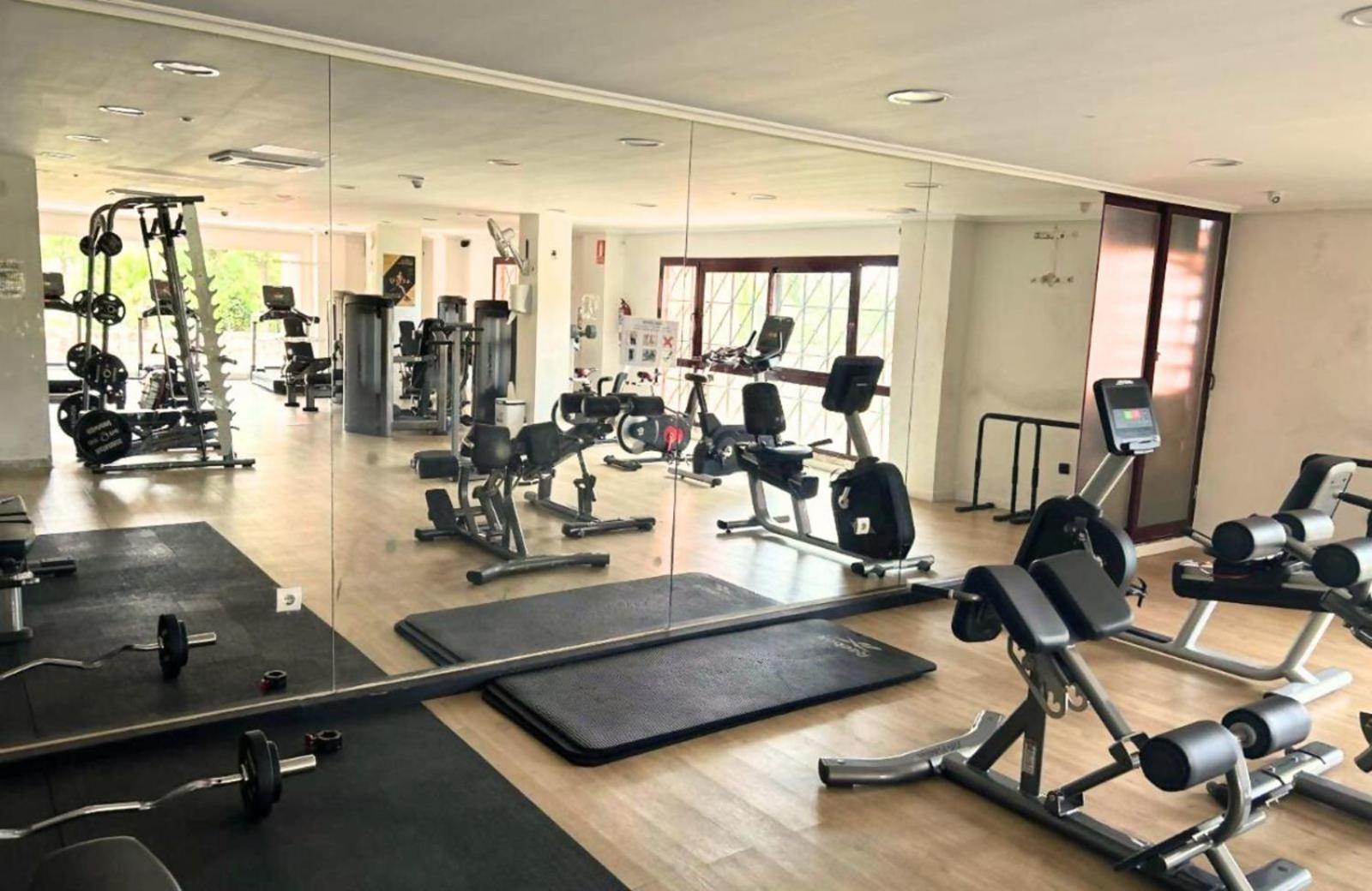 Selecta Penthouse Jazmin Apartment Ojen Ngoại thất bức ảnh